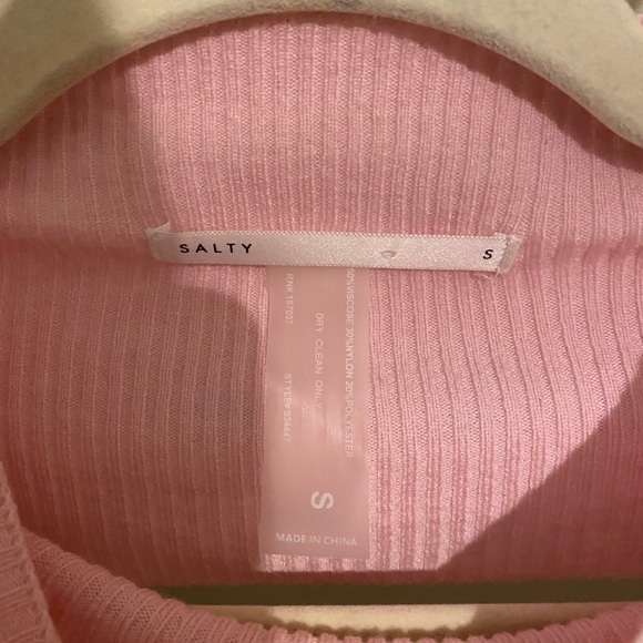M open back pink sweater - Picture 3 of 3